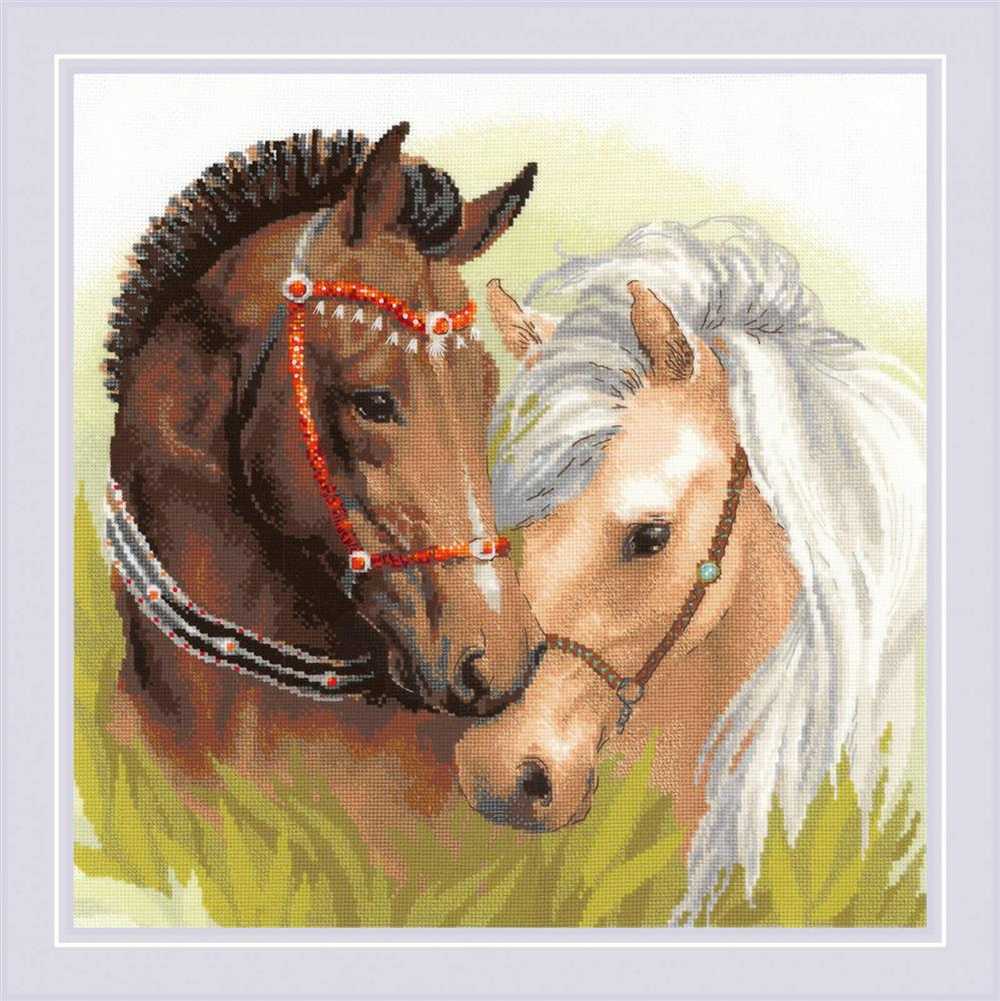 Riolis Cross Stitch Kit - Pair of Horses