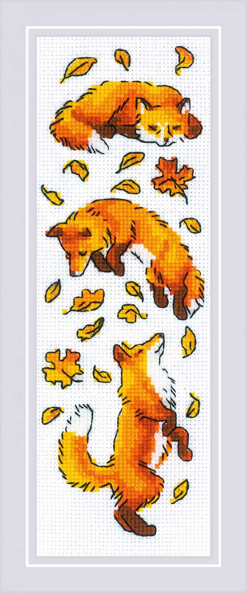 Riolis Cross Stitch Kit - Foxes in Leaves