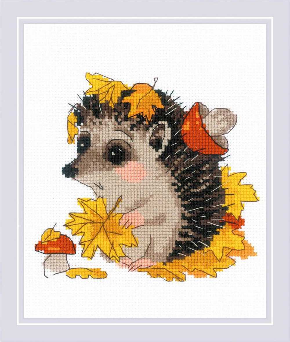 Riolis Cross Stitch Kit - The Leaf Gatherer