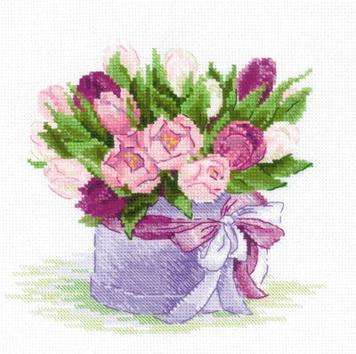 Riolis Cross Stitch Kit - Tulips Hat Box