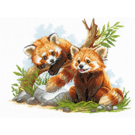 Red Panda Cubs Cross Stitch Kit - Riolis