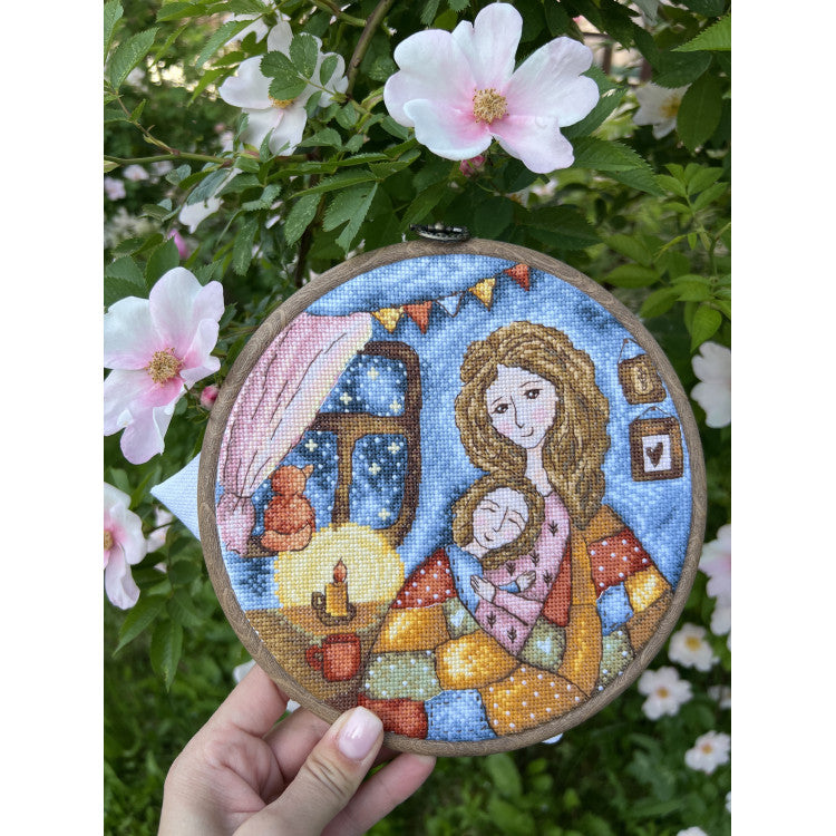 Mother's Warmth Cross Stitch Kit - Andriana
