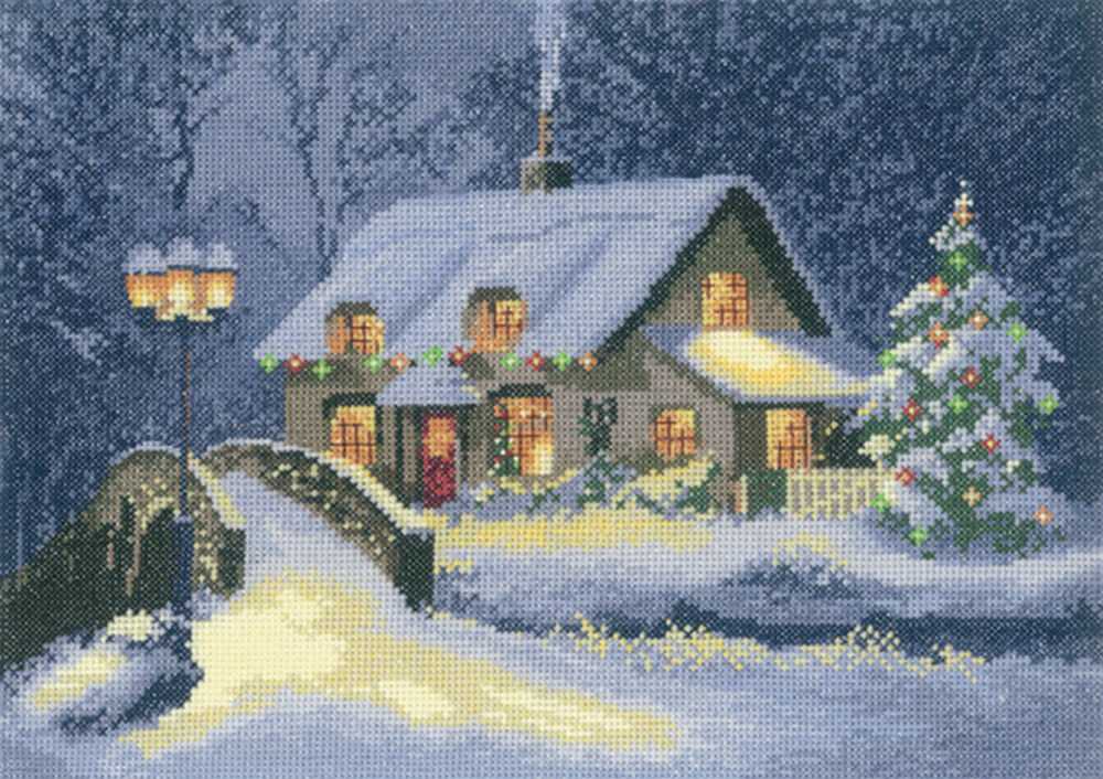 Christmas Cottage  Cross Stitch Kit Heritage Crafts (Evenweave)