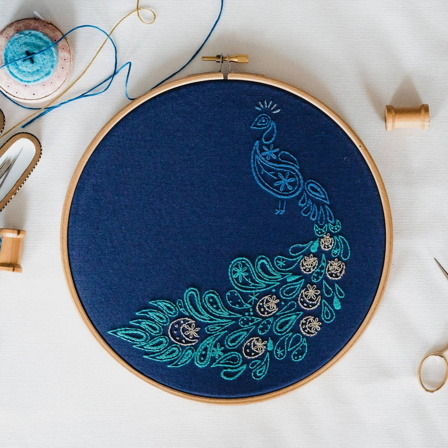 Peacock Kit ~ Paraffle Embroidery